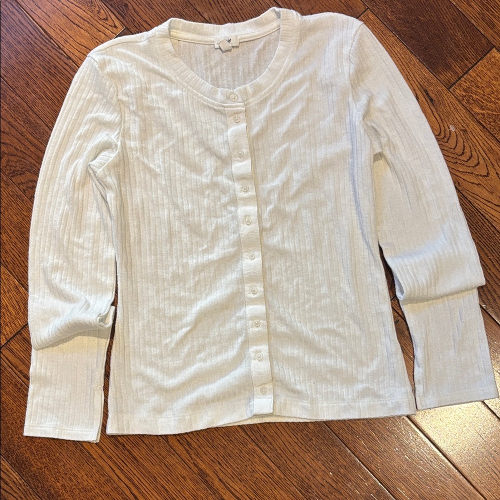 White aerie   Button-Up long sleeve